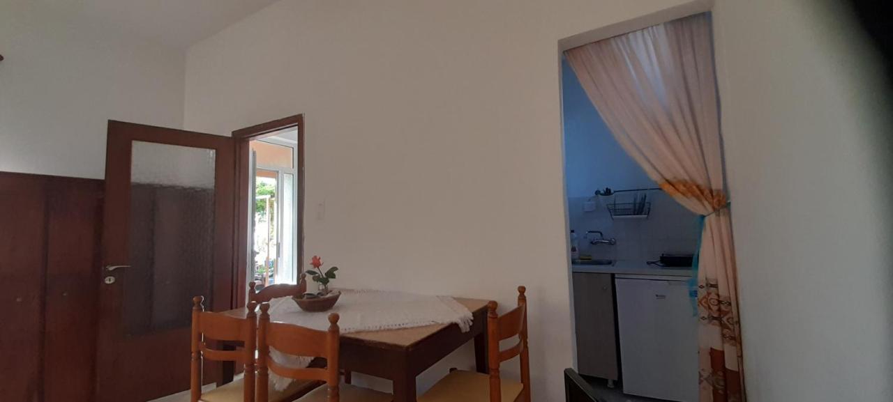 Το Σπίτι Της Ελένης Apartment Vlachia ภายนอก รูปภาพ
