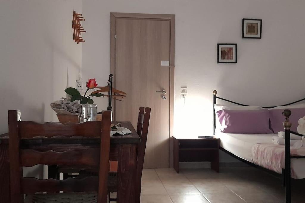 Το Σπίτι Της Ελένης Apartment Vlachia ภายนอก รูปภาพ